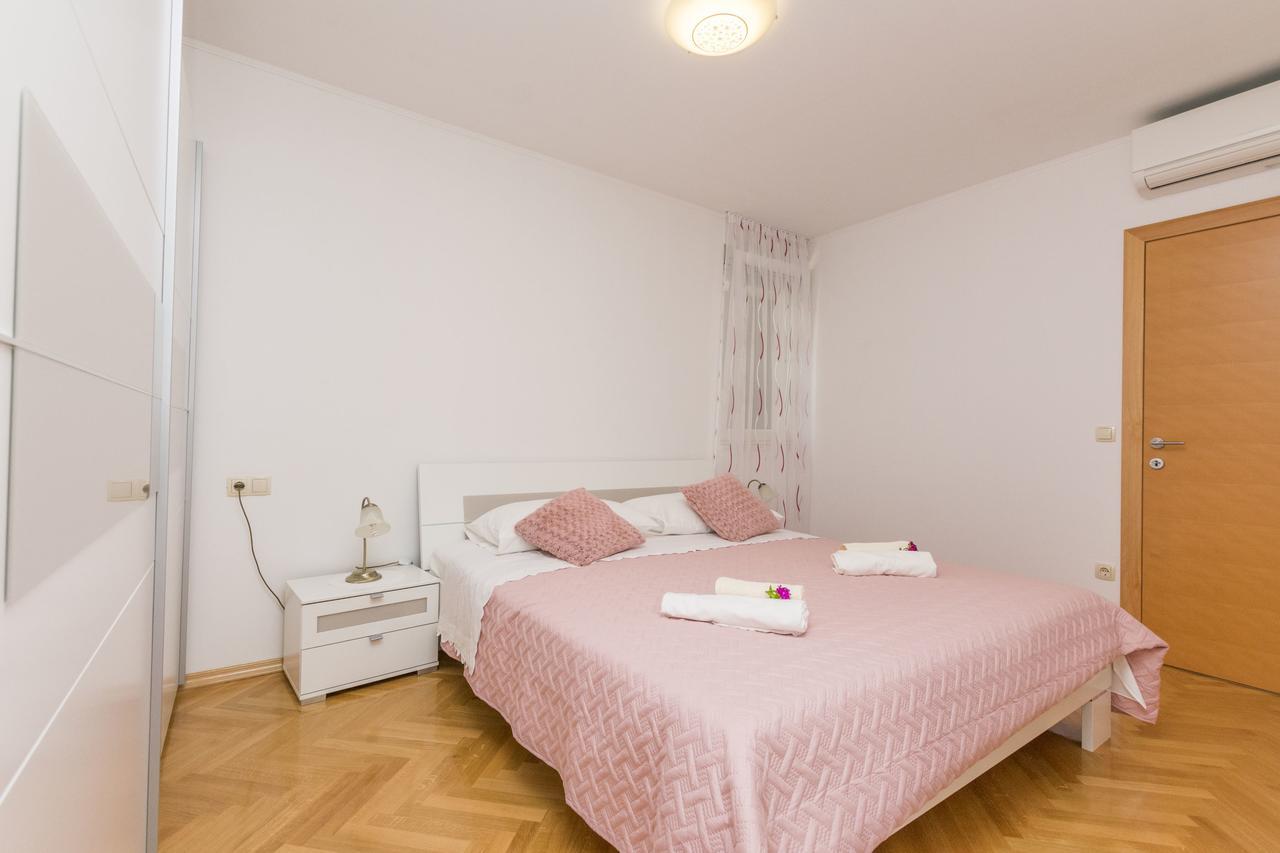 Apartment Ivanka Omiš Eksteriør bilde