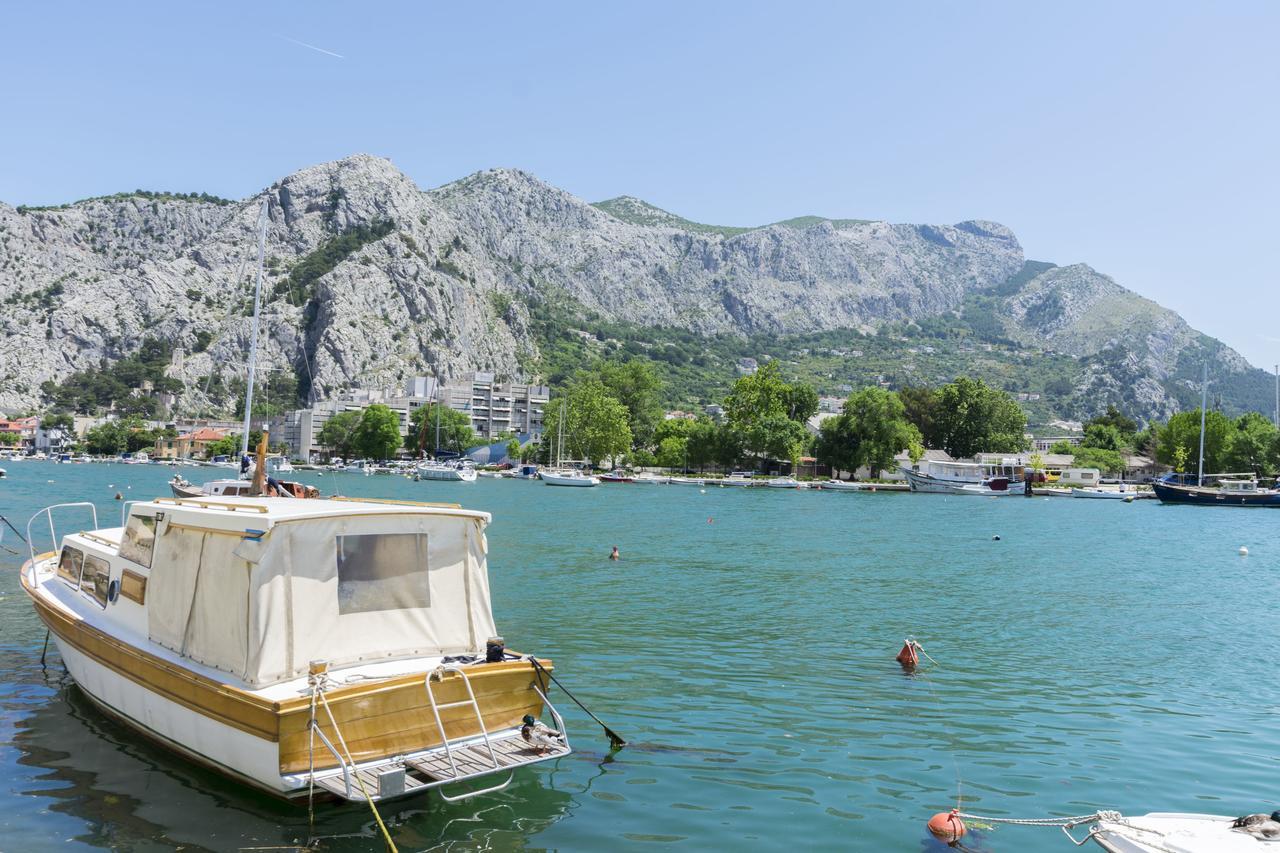 Apartment Ivanka Omiš Eksteriør bilde